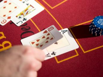 Blackjack – kdy rozdělit karty?