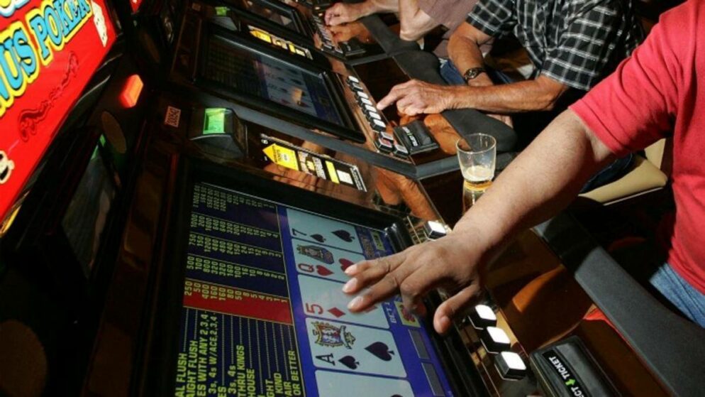 Videopoker – casinová hra, na které se dá vydělat