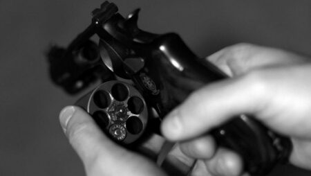 Ruská ruleta: Poslední hazardní hra, kterou si zahrajete