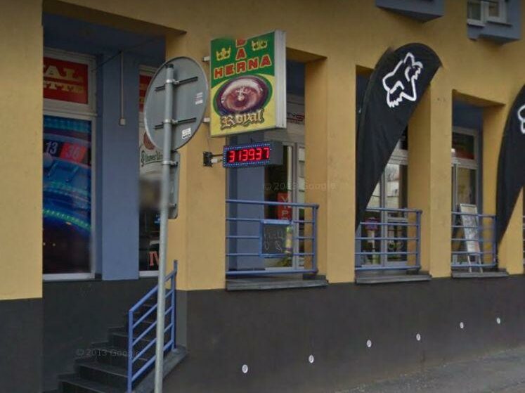 Herna Bar Royal (recenze)