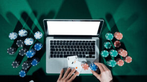 Ministerstvo financí udělilo první pokutu nelegálnímu online casinu